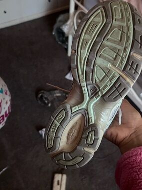 Kids Athletic Sneakers in Light Mint Green - ASICS